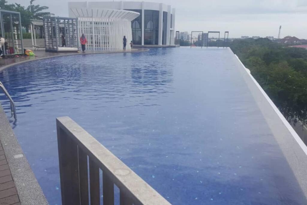 Mizrai Troika Homestay With Kota Bharu City View 외부 사진
